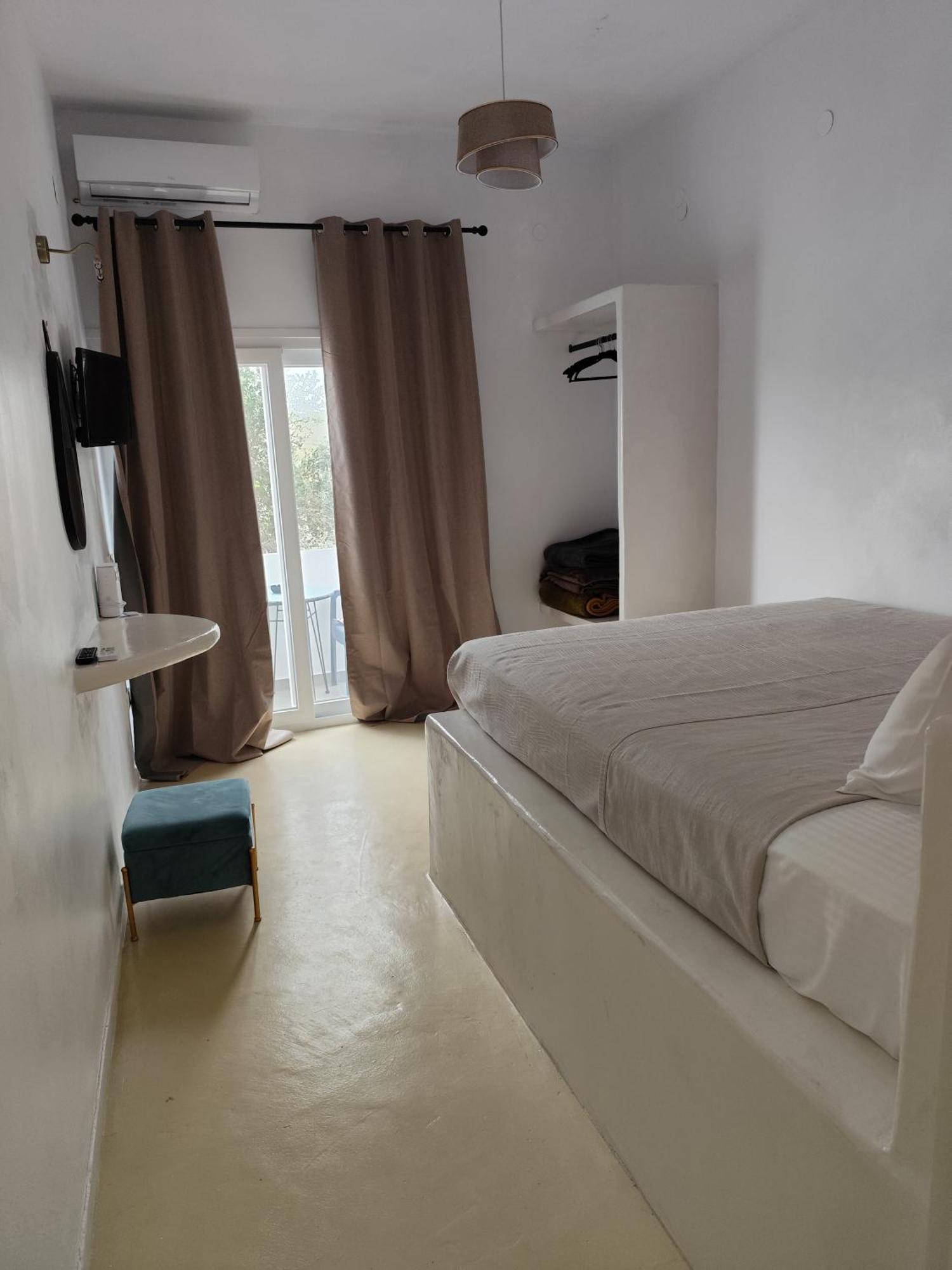 Suite Diminutif 2 Adamantas  Dış mekan fotoğraf